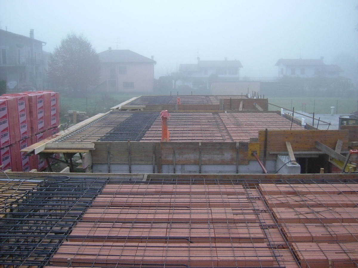 Edifici residenziali e commerciali Sangiano